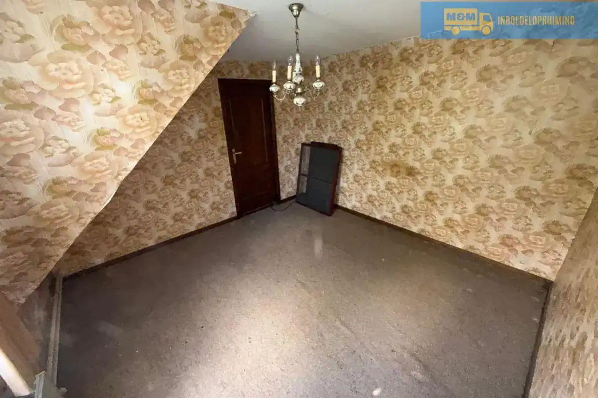 Lege slaapkamer na woningontruiming